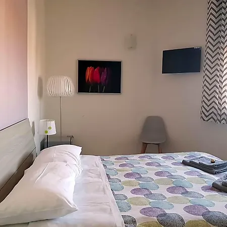 לינה וארוחת בוקר Il Cantuccio 4*
